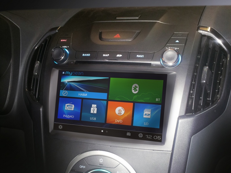 Головное устройство MyDean 2203 для автомобилей Chevrolet Trailblazer (2013-)