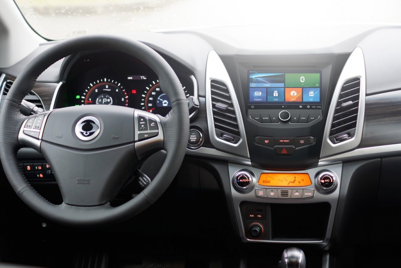 Головное устройство MyDean 2355 для автомобилей SsangYong Actyon (2013-)