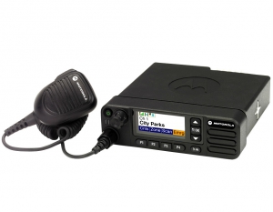 Автомобильная радиостанция Motorola DM 4601