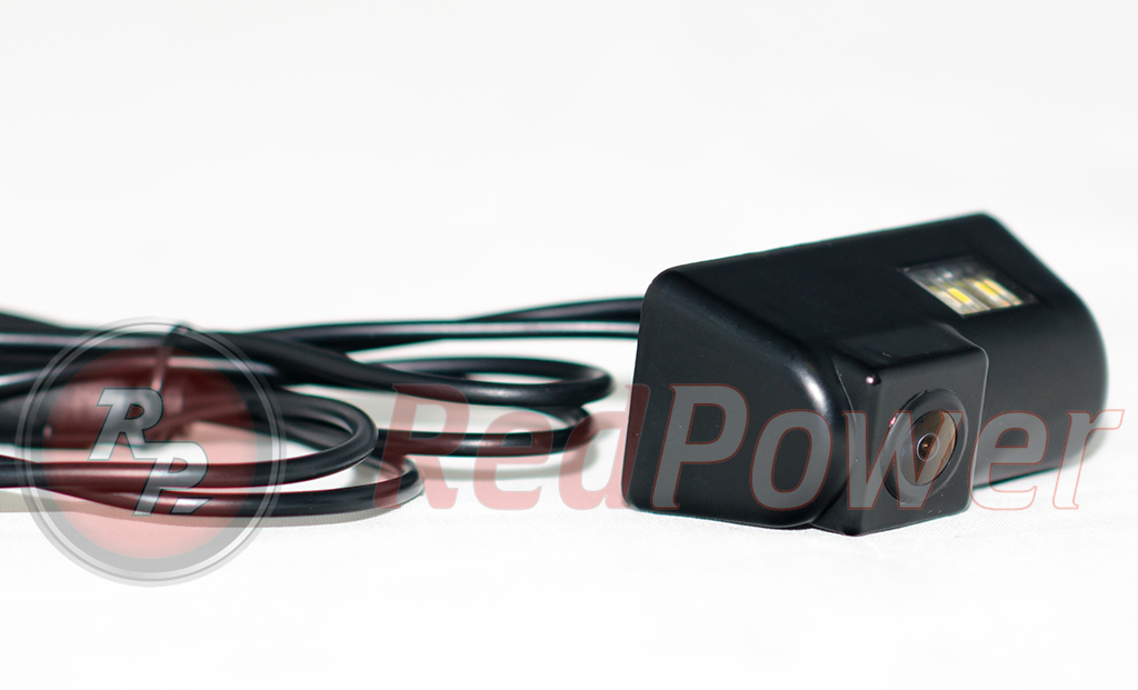 Камера заднего хода RedPower цельная на Ford Transit до 2012