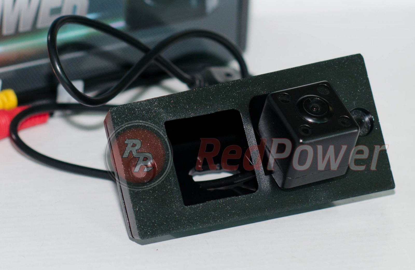 Камера заднего вида RedPower HYU256 Hyundai H1, Starex - заказать на Юнитленд