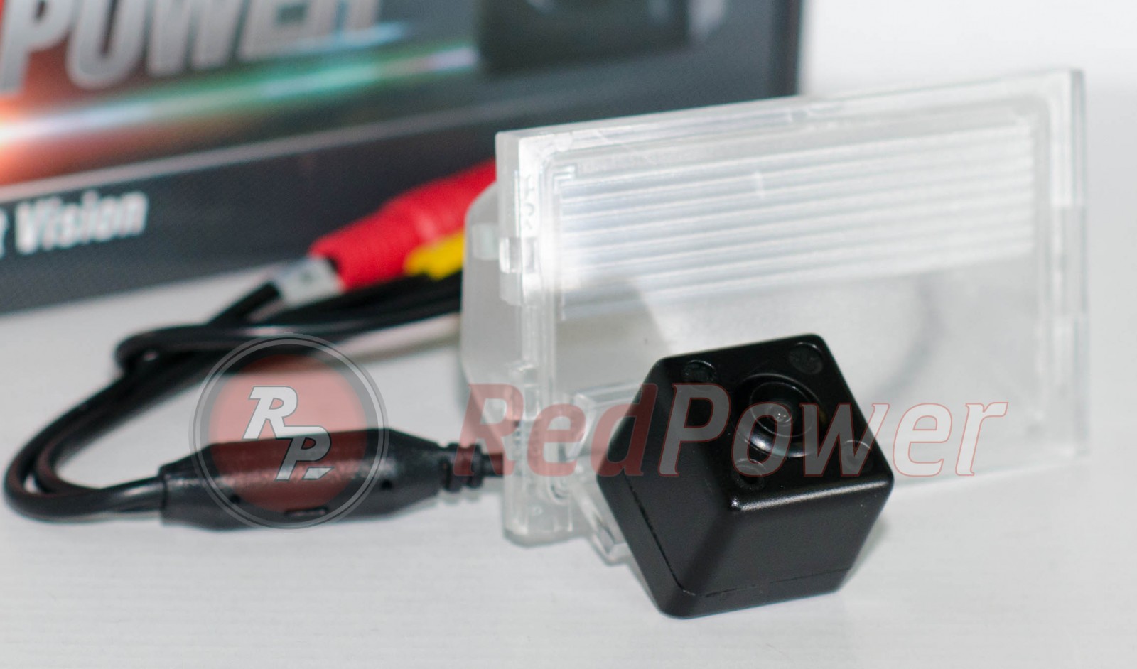 Камера заднего вида RedPower LAR077 Land Rover - заказать в интернет магазине