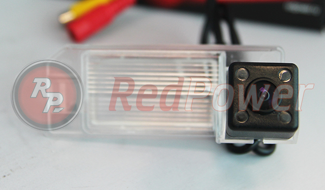 Камера заднего вида RedPower MIT102