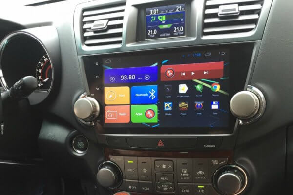 Штатная магнитола для Toyota Highlander на android